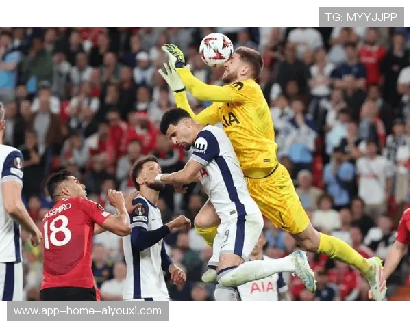 巴黎圣日耳曼连环推进压得对方喘不过气