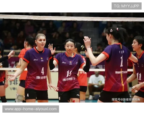 天津女排王倩扣球精准，助队赢下关键局