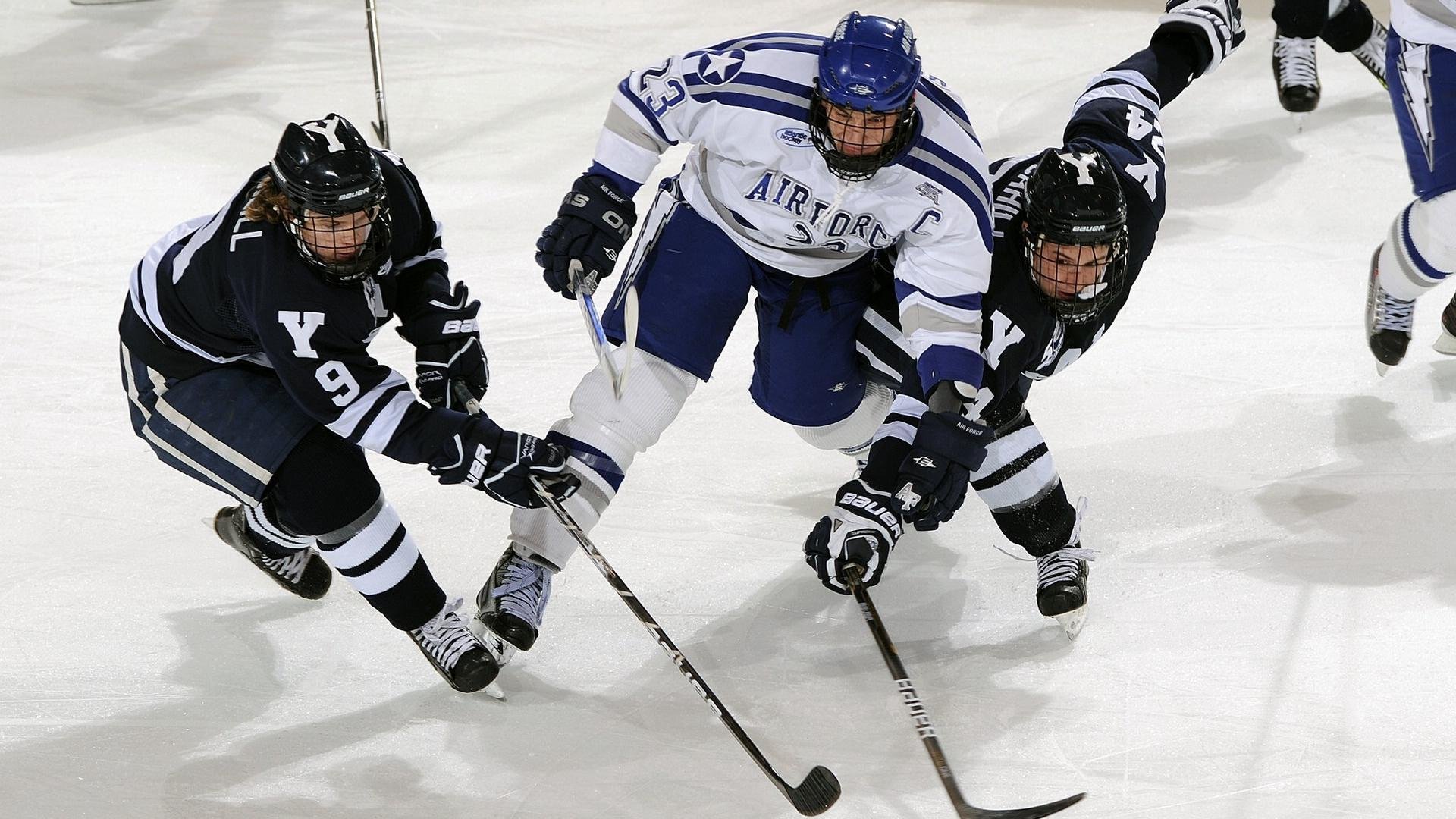 欧冠小组积分过半：英超四强三队领跑 一队陷入泥潭